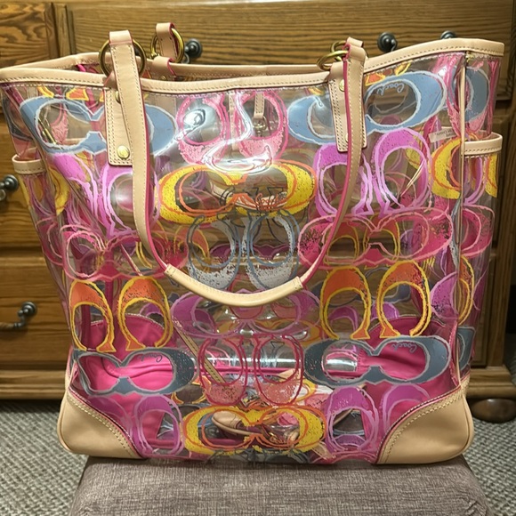 Coach Clear Scribble XL Tote with attached removable wristlet New Without Tag - Picture 3 of 6